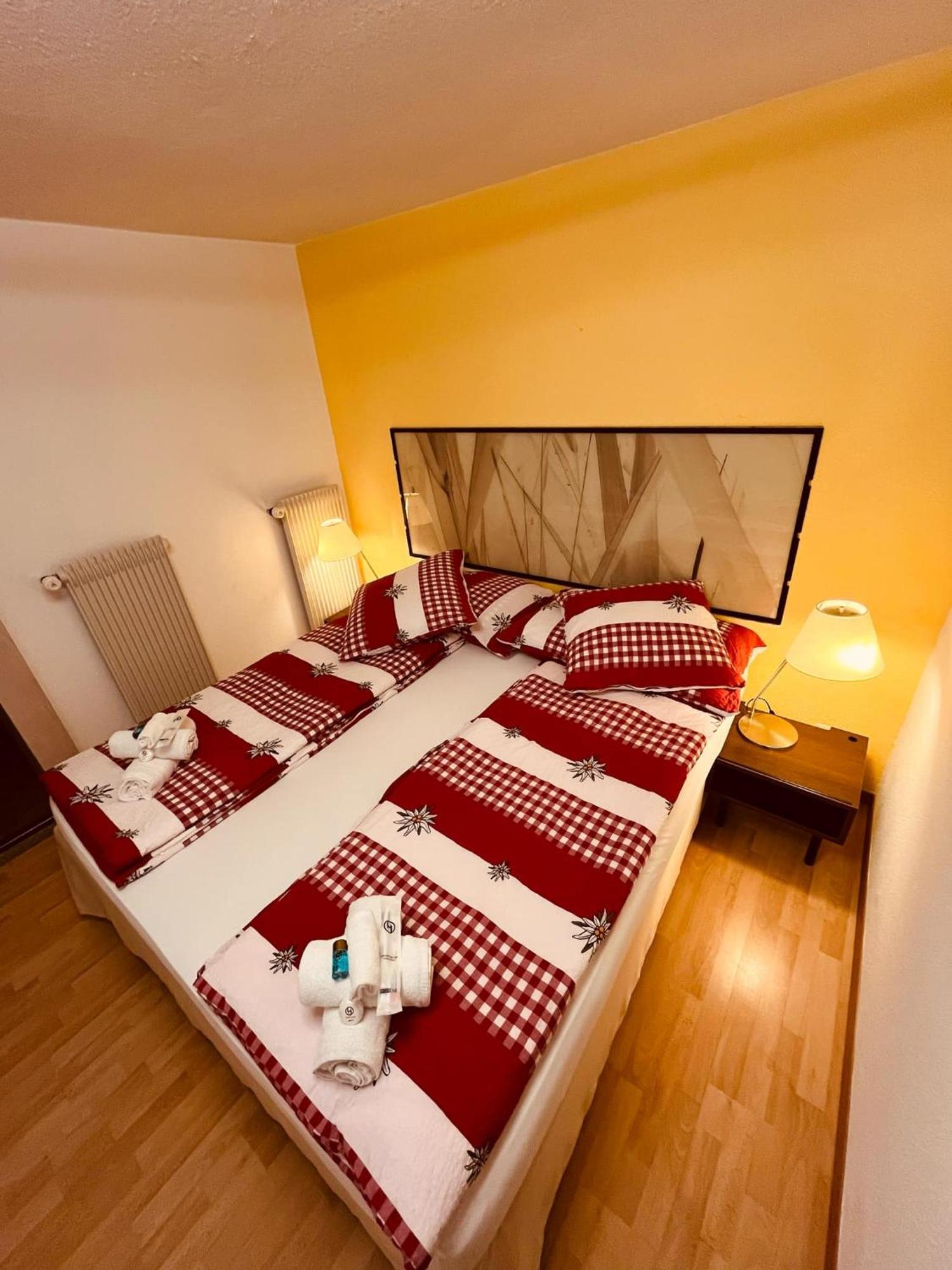 Guttet-Feschel Hotel Rhoneblick מראה חיצוני תמונה